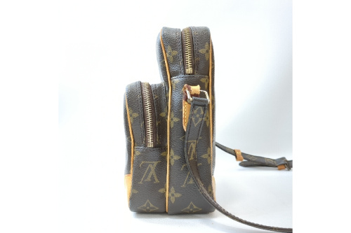 ルイ・ ヴィトン（LOUIS VUITTON）