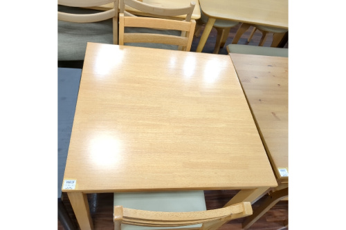 家具のダイニングセット
