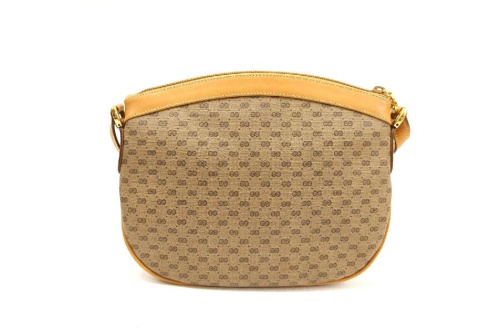 ショルダーバッグのグッチ（GUCCI）