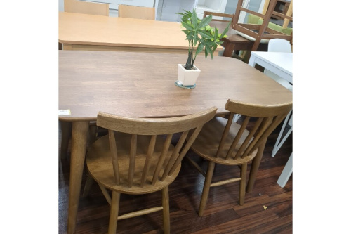 家具のダイニングセット