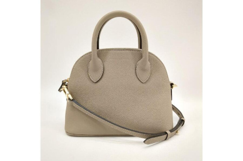 バッグのショルダーバッグ