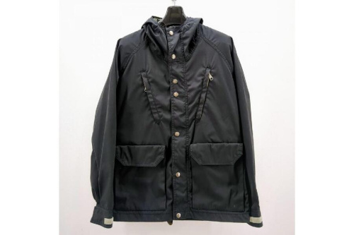 ファッションのパーカー