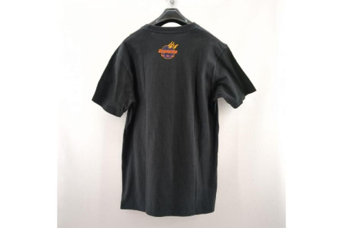 Tシャツのシュプリーム（Supreme）