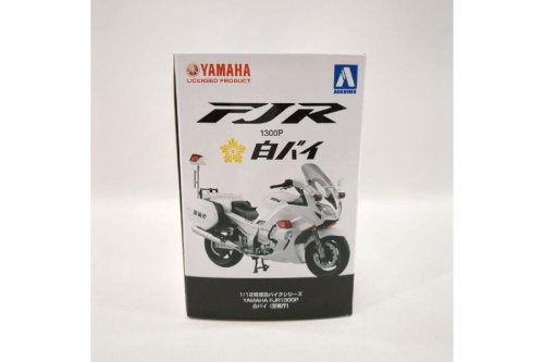 アオシマ(AOSHIMA)のYAMAHA FJR 1300P　白バイ