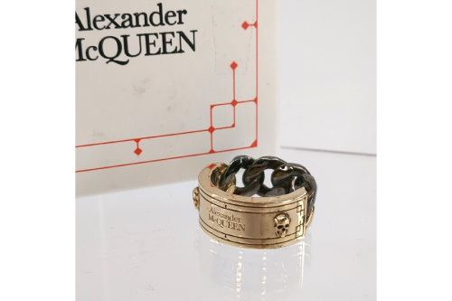 ジュエリーのリング