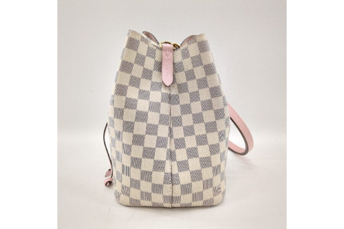 ショルダーバッグのルイ・ ヴィトン(LOUIS VUITTON)