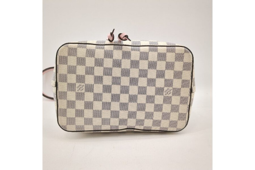 ルイ・ ヴィトン(LOUIS VUITTON)