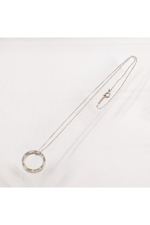 ネックレスのティファニー（Tiffany＆Co.）