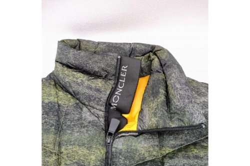 モンクレール（Moncler）のメンズ