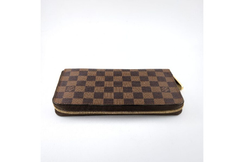 ルイ・ ヴィトン（LOUIS VUITTON）