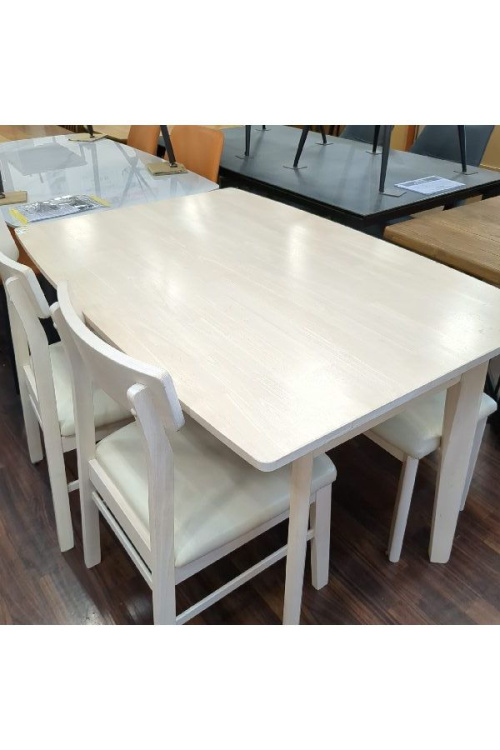 家具のダイニングセット