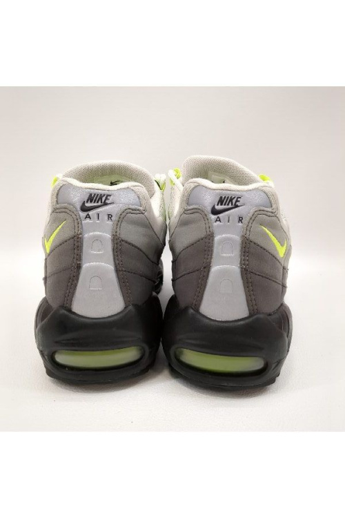ナイキ（NIKE）