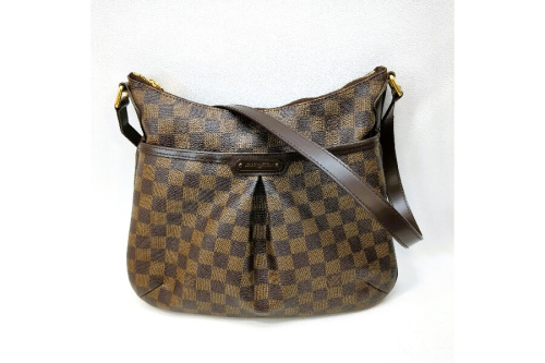 バッグのショルダーバッグ