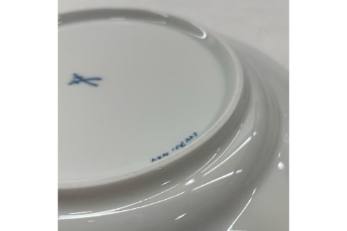 青い花の洋食器
