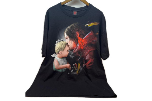 ファッションのTシャツ