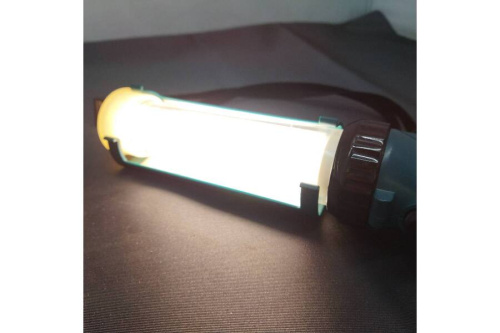 蛍光灯の充電式
