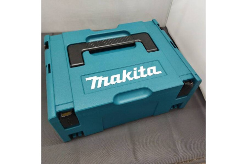 マキタの充電器