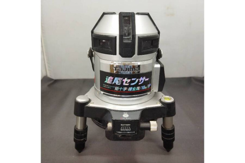 タジマのレーザー墨出し器