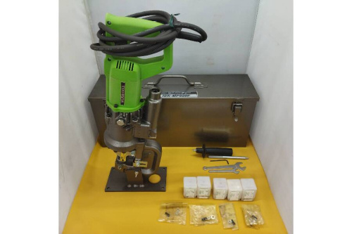 工具の育良精機