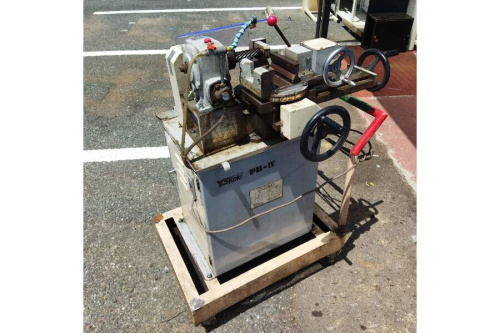 工具の中古加工機