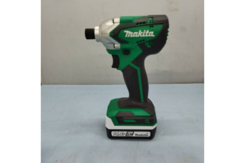 中古インパクトドライバのマキタ