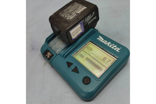 中古ハンマドリルのマキタ