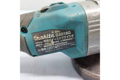 中古ディスクグラインダのマキタ