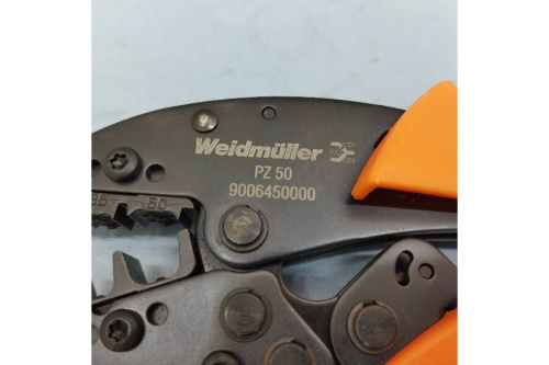 中古ハンドツールの中古圧着工具