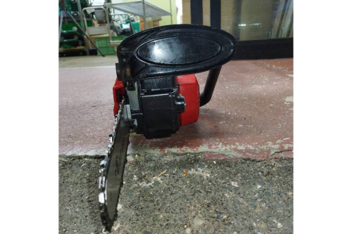 中古エンジンチェーンソーのゼノア