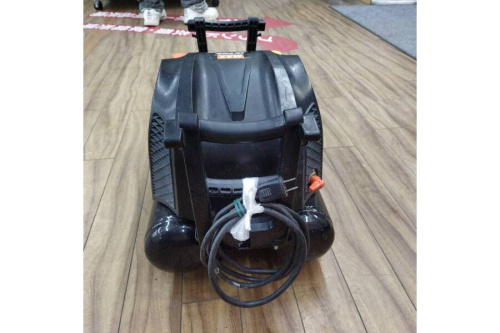 工具専門店