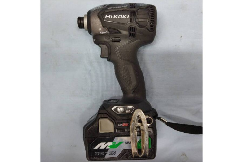 中古電動工具の中古インパクトドライバ