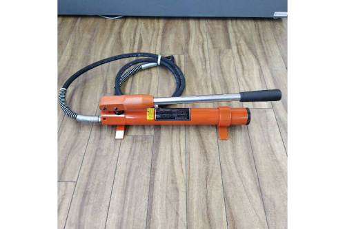 中古油圧工具の中古圧着工具