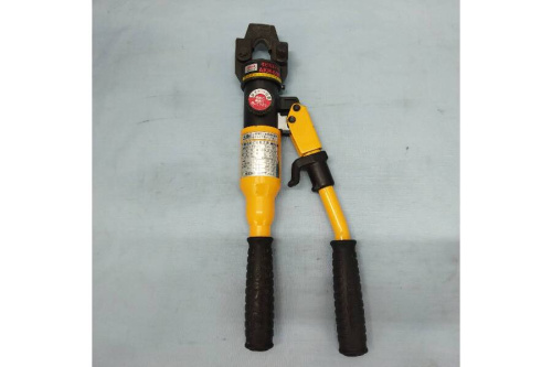 中古ハンドツールの中古圧着工具