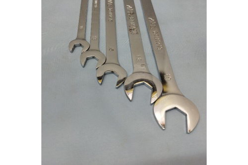 マックツールの工具専門店