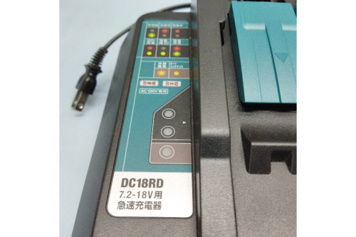 中古電動工具の中古充電器