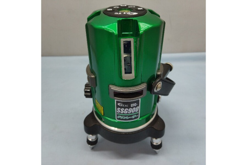 中古測定器の中古レーザー墨出し器