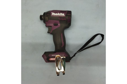 インパクトドライバーのマキタ（MAKITA）