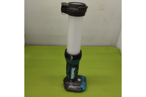 マキタ（MAKITA）の充電式ワークライト