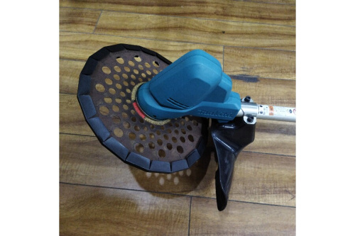 農機具のマキタ(MAKITA)