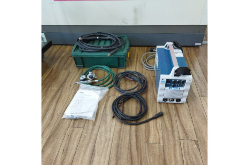 工具の溶接機