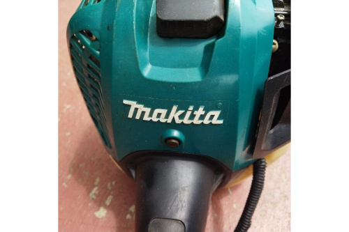 マキタ（MAKITA）の刈払い機