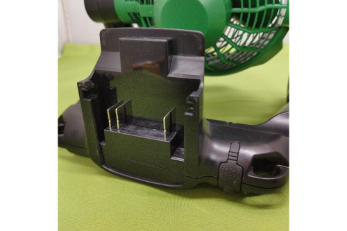 コードレスファン