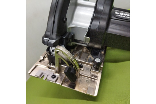 工具専門店