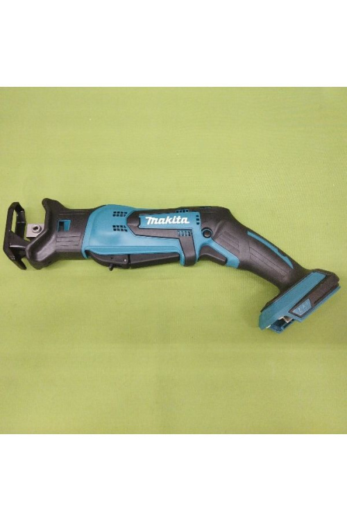 セーバーソーのマキタ（MAKITA）