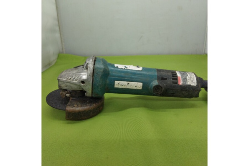 ディスクグラインダーのマキタ（MAKITA）
