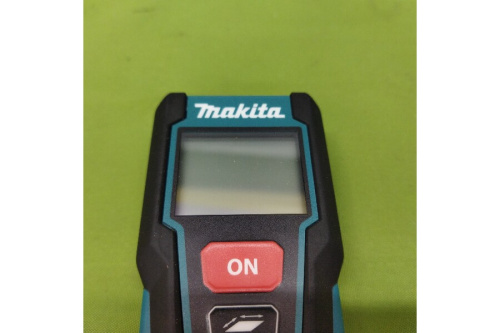 マキタ（MAKITA）のレーザー距離計
