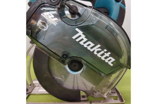 丸ノコのマキタ（MAKITA）