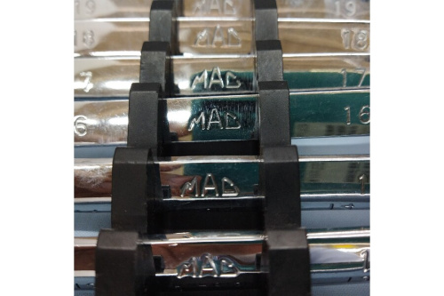 工具用品のマックツールズ(Mac Tools)