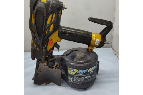 工具の高圧ロール釘打ち機