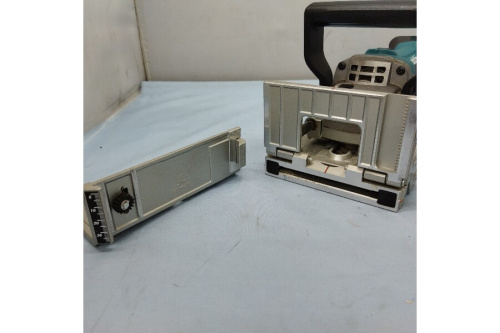 工具専門店